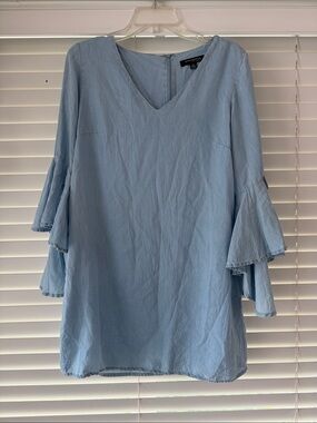 Sharagano Light Blue V-Neck Bell Sleeve Women's Top